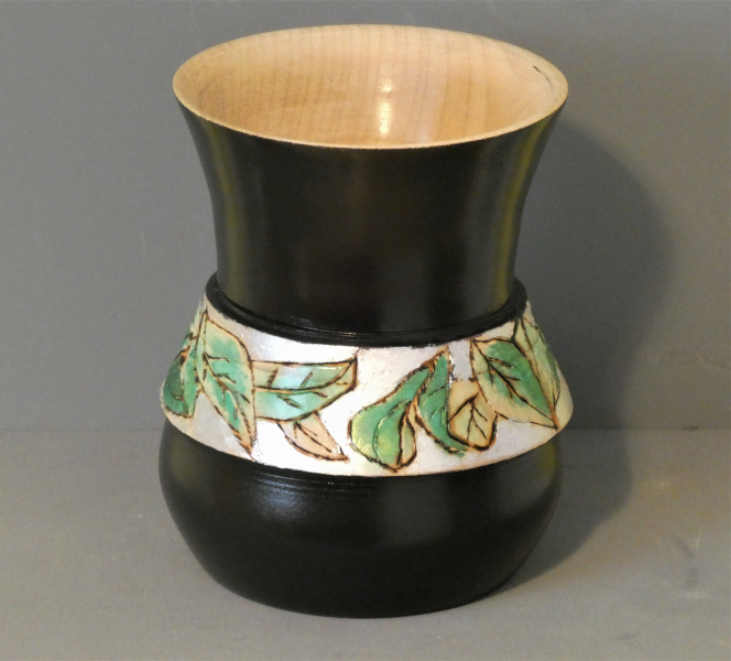 Decorated-Sycamore-Vase-a-2
